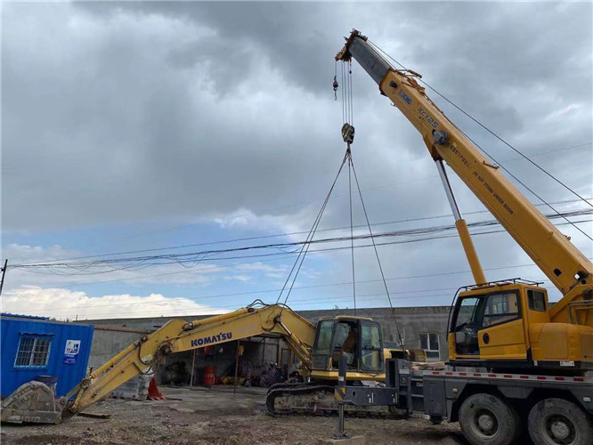 济源市25吨吊车的工作半径是多少？